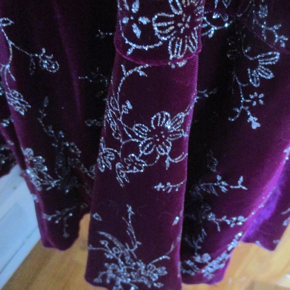 Purple Velour w/ Silver Design Party Dress 1X - Picture 8 of 12